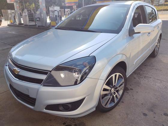 CHEVROLET VECTRA 2.0 MPFI GT-X HATCH 8V FLEX 4P MANUAL